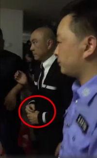 51热心的朝阳区群众今日吃瓜 明星黑料爆出来可以洗白吗,明星黑料能否洗白?-第2张图片-抖抈免费版app 51热心的朝阳区群众今日吃瓜 明星黑料爆出来可以洗白吗,明星黑料能否洗白?-第2张图片-抖抈免费版app