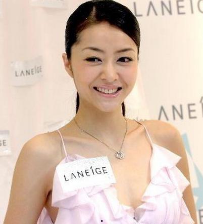 娱乐圈10大脏女明星,揭秘不为人知的黑历史-第3张图片-抖抈免费版app 娱乐圈10大脏女明星,揭秘不为人知的黑历史-第3张图片-抖抈免费版app