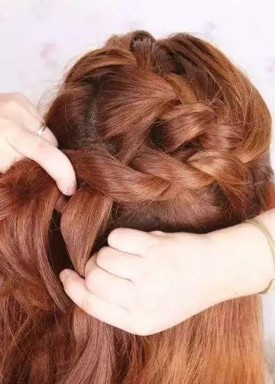 成人翘尾辫教程图片视频,从入门到精通-第1张图片-抖抈免费版app 成人翘尾辫教程图片视频,从入门到精通-第1张图片-抖抈免费版app