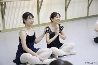 芭蕾裙成人演出视频大全,芭蕾裙成人演出视频精选集锦-第1张图片-抖抈免费版app 芭蕾裙成人演出视频大全,芭蕾裙成人演出视频精选集锦-第1张图片-抖抈免费版app