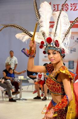 飞天乐鼓成人 独舞视频,成人独舞风采展现-第3张图片-抖抈免费版app 飞天乐鼓成人 独舞视频,成人独舞风采展现-第3张图片-抖抈免费版app