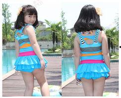 美人鱼成人泳装视频,性感魅力一展无遗-第2张图片-抖抈免费版app 美人鱼成人泳装视频,性感魅力一展无遗-第2张图片-抖抈免费版app