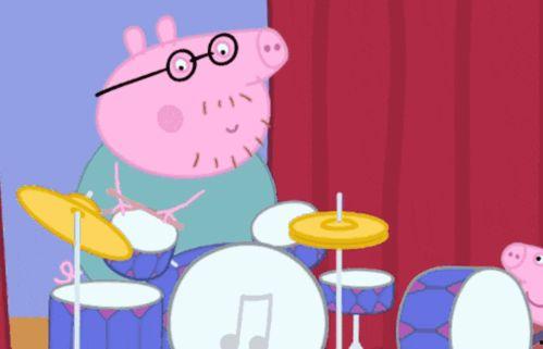 猪爸爸变成人跳舞视频,萌趣视频引网友热议-第1张图片-抖抈免费版app