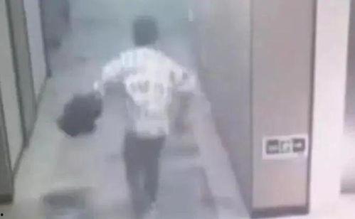 浴巾成人怎么穿视频讲解,浴巾成人穿戴教程视频解析-第3张图片-抖抈免费版app