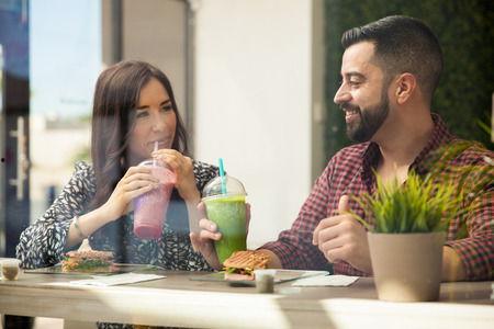 成人外教英语试听视频-第1张图片-抖抈免费版app